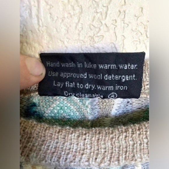 Geccu Brand/Multicolored Sweater/Size XL - Picture 3 of 12